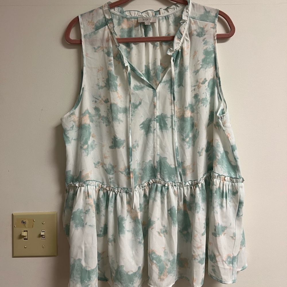 LOFT tie dye tank with ties
